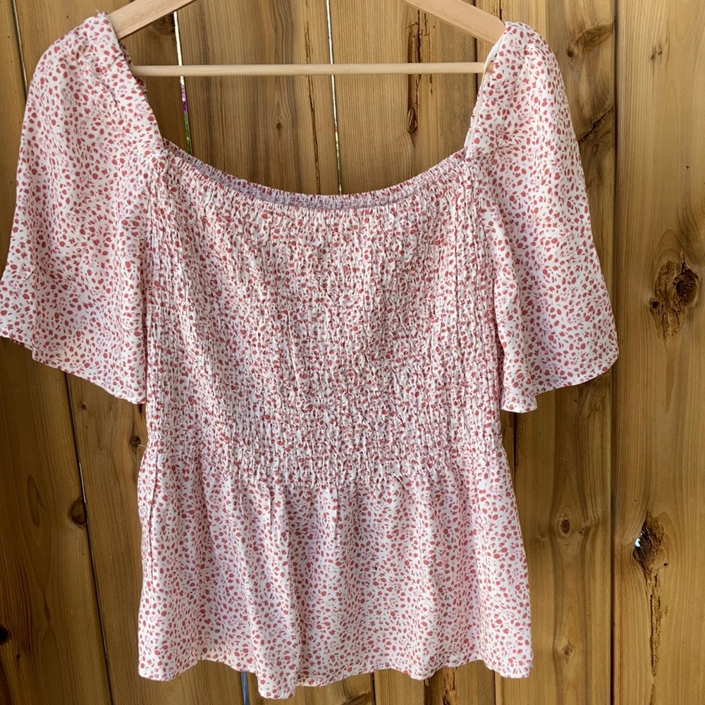 Off the shoulder crop top/blouse